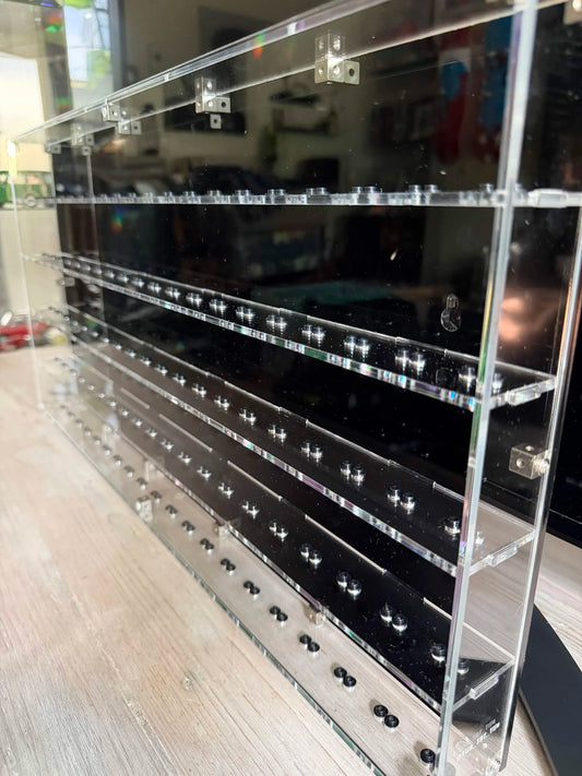 Display Case (Vertical) - 100 Figures (Tijn)