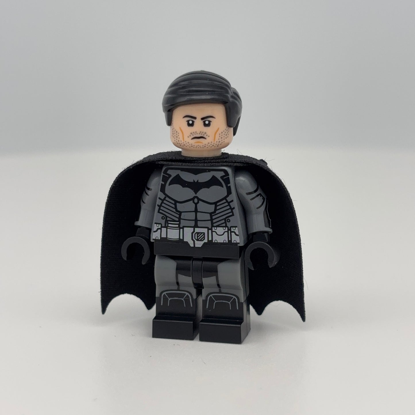 Batman 1.8 - LEGO Custom Minifigure (Orbital)