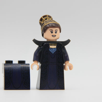 Padme (AOTC - Purple) - Custom Figure (RC)