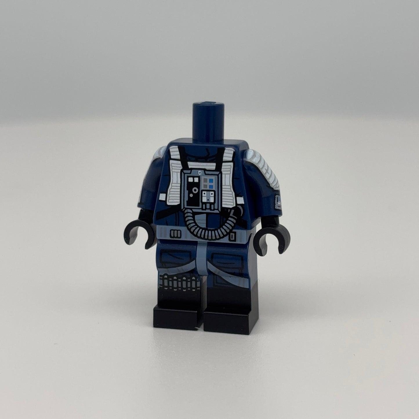 Rebel Pilot Jumpsuit Body - LEGO Custom Parts (Orbital)