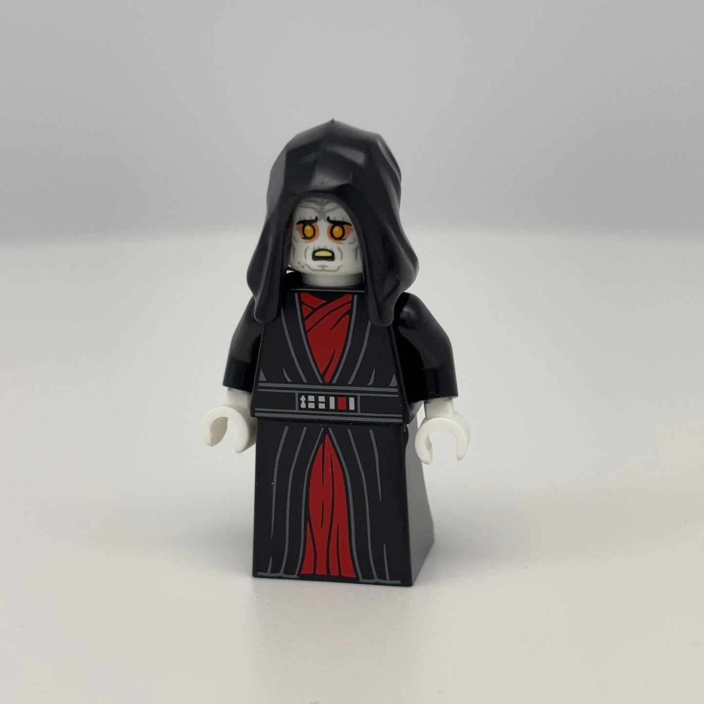 Palpatine (Black and Red Robes) - Official LEGO Minifigure
