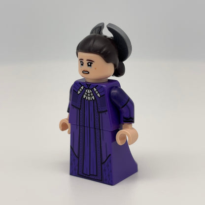 Padme (Thunderous Senator) - LEGO Custom Minifigure (PTC)