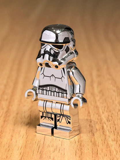 Silver Stormtrooper PREORDER - Custom Figure (GCC)