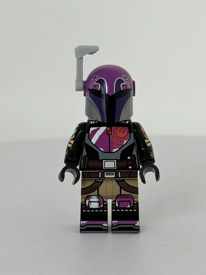 Grafitti Girlboss (Figure w/ Helmet) - Custom Figure (RC)