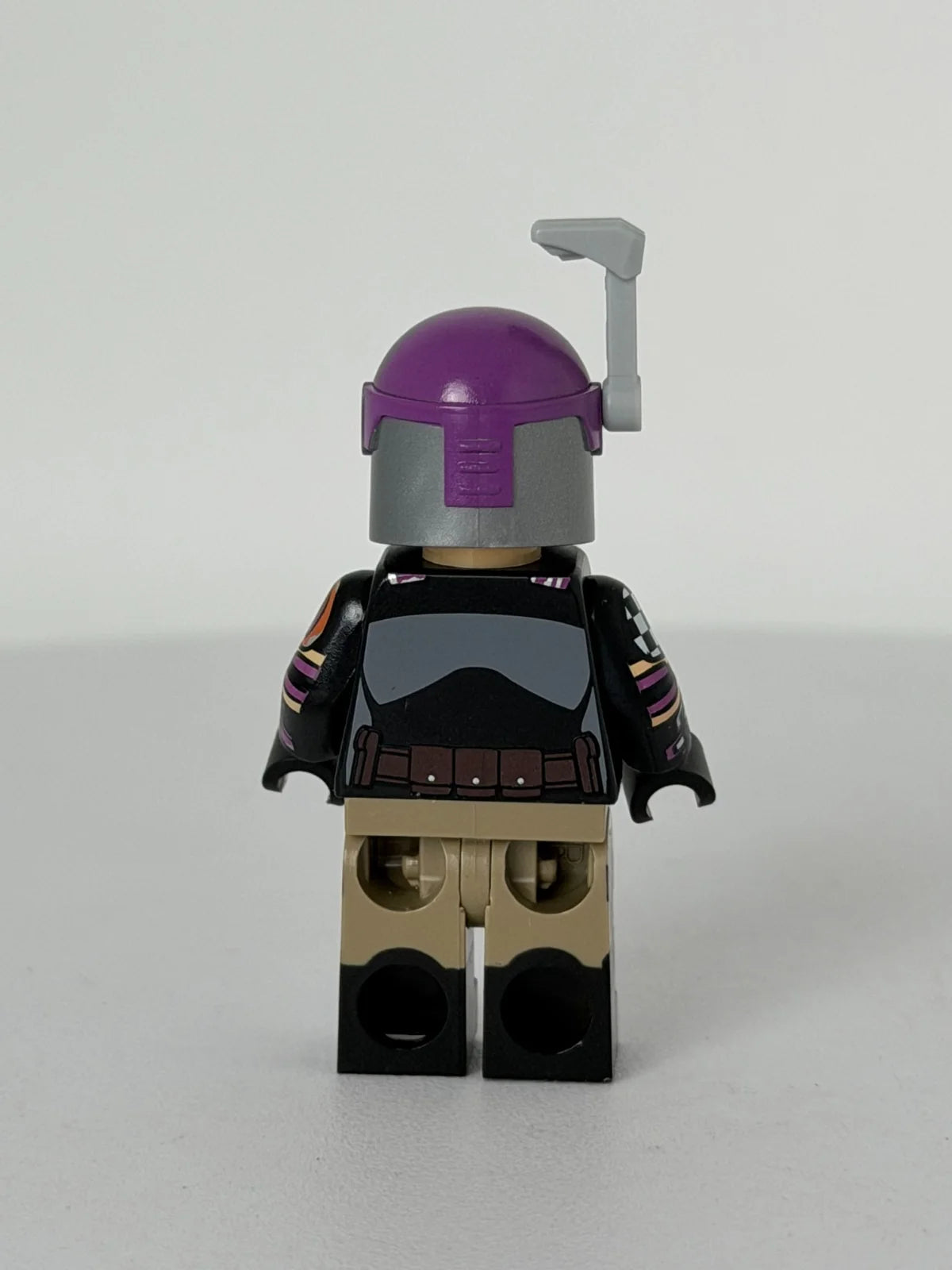 Grafitti Girlboss (Figure w/ Helmet) - Custom Figure (RC)
