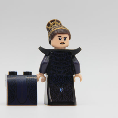 Padme (AOTC - Purple) - Custom Figure (RC)